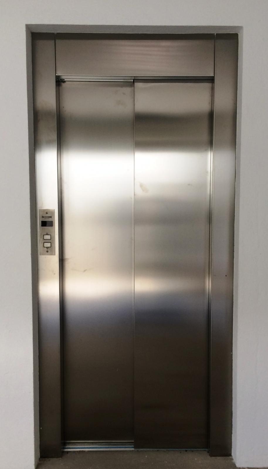 modernização de elevadores