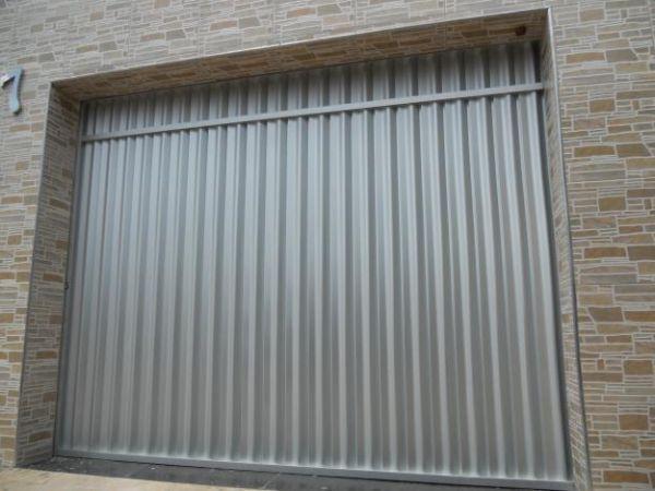 Portão de alumínio para garagem