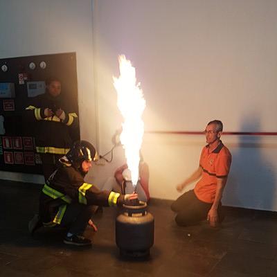 curso prático de combate a incêndio