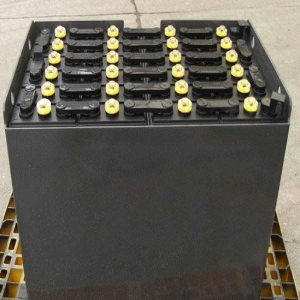 Plataforma Elevatória com Bateria de Ion-Lítio - Upper Plataformas