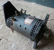 motor elétrico de indução trifásico