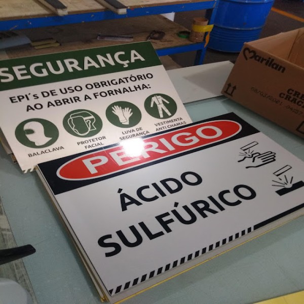 Placa Perigo Superficie Quente